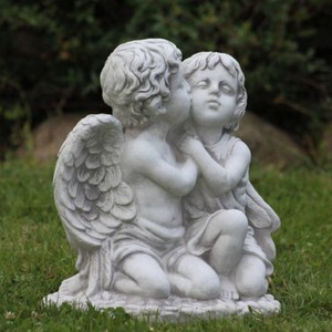 Casa Padrino Jugendstil Deko Skulptur 2 Engel Grau 45 x 25 x H. 39 cm - Elegante Deko Stein Figur - Garten Deko - Barock & Jugendstil Deko Accessoires