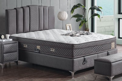 Luxus Doppelbett mit Matratze Grau Weiß Silber