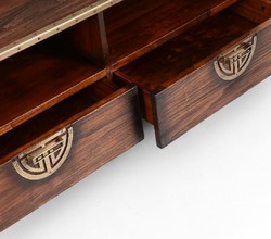 Armadio scaffale in legno massello in stile vintage di lusso marrone scuro ottone