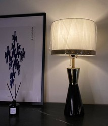 Luxus Keramik Tischleuchte Schwarz Gold Weiß