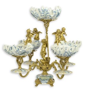 Casa Padrino luxury Art Nouveau cake stand with decorative angel figures cream / blue / gold H. 55 cm - Hotel & Restaurant Accessories - Baroque & Art Nouveau decorative accessories