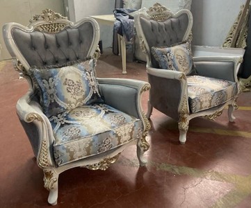 Casa Padrino Luxus Barock Sessel Grau / Mehrfarbig / Weiß / Gold - Handgefertigter Wohnzimmer Sessel mit elegantem Muster - Barock Wohnzimmer Möbel - Edel & Prunkvoll