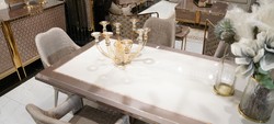 Luxus Esszimmer Set Esstisch und 6 Stühle Weiß Grau Gold