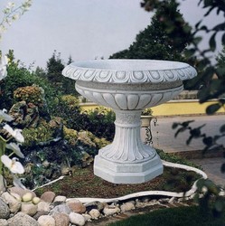 Casa Padrino luxury baroque flower pot gray Ø 90 x H. 80 cm - Round baroque style plant pot made of Carrara marble gravel - Baroque garden decoration - Luxury quality - Made in Italy