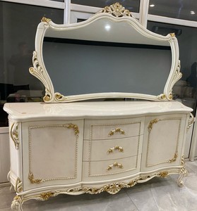 Prunkvolles Luxus Barock Sideboard mit Spiegel Creme Gold