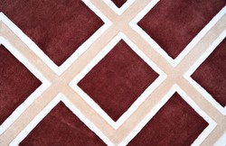 Rechteckiger Luxus Wohnzimmer Teppich Wollteppich Bordeauxrot Creme