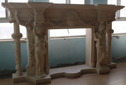 Casa Padrino cornice del camino in marmo barocco di lusso beige 290 x A. 165 cm