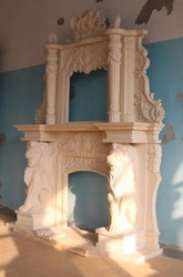 Casa Padrino cadre de cheminée baroque de luxe en marbre beige 260 x H. 350 cm