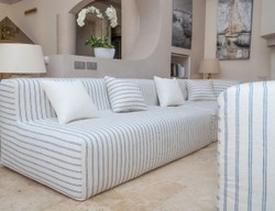 Casa Padrino luxury living room sofa with stripes white / blue 450 cm