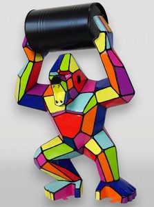 Casa Padrino scultura decorativa XXL gorilla con botte colorato / nero A. 140 cm