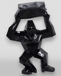 Casa Padrino scultura decorativa XXL gorilla con botte nero A. 140 cm
