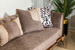 Casa Padrino sofá barroco de lujo gris / marrón oscuro / oro 265 cm - Muebles barrocos