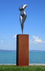 XXL Garten Deko Metall Skulptur Frau auf Säule Silber Rost