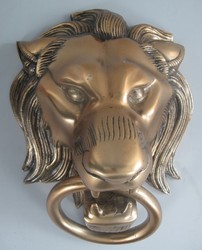 Casa Padrino battente per porta barocco in alluminio leone bronzo A. 33 cm - Accessori decorativi barocchi