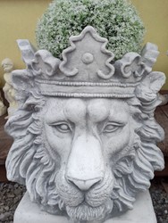Casa Padrino vaso da fiori barocco testa di leone con corona grigio A. 41 cm - Vaso per piante in stile barocco