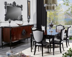 Prunkvolles Luxus Barock Sideboard mit 4 Türen Schwarz Dunkelbraun