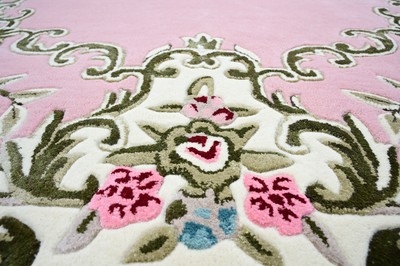 Pompöös by Casa Padrino Luxus Barock Teppich Krone von Harald Glööckler Rosa 200 x 300 cm