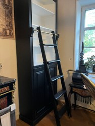 Landhausstil Massivholz Schrank Regalschrank Bücherschrank mit Leiter Schwarz Weiß