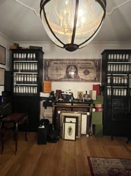 Landhausstil Massivholz Schrank Regalschrank Bücherschrank mit Leiter Schwarz Weiß