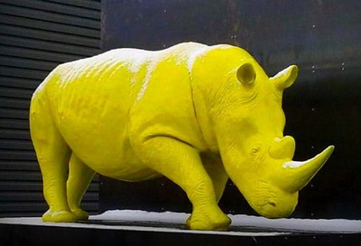 Life size XXL garden decoration sculpture figure rhinoceros yellow