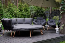 Casa Padrino conjunto de muebles de jardín de lujo gris / natural - 2 Sofás de jardín y 2 Bancos de jardín y 1 Mesa de jardín Casa Padrino conjunto de muebles de jardín de lujo gris / natural - 2 Sofás de jardín y 2 Bancos de jardín y 1 Mesa de jardín