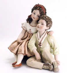 Scultura decorativa per bambole in porcellana realizzate e dipinte a mano
