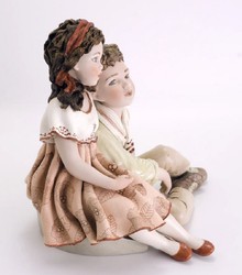 Scultura decorativa per bambole in porcellana realizzate e dipinte a mano