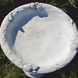 Casa Padrino Art Nouveau bird bath gray Ø 33 x H. 68 cm - Garden decoration