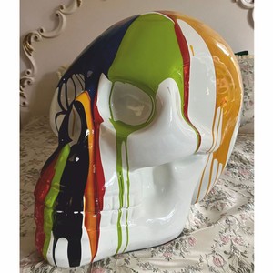 Casa Padrino sculpture décorative tête de mort blanc / coloré H. 66 cm - Accessoires de décoration