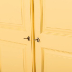 Casa Padrino Landhausstil Schlafzimmer Schrank Gelb 121 cm - Schlafzimmer Möbel