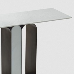 Casa Padrino consola de lujo de metal con tapa de mármol latón antiguo / blanco 150 cm
