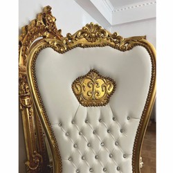 Casa Padrino baroque faux leather throne armchair and rhinestones white / gold H. 182 cm