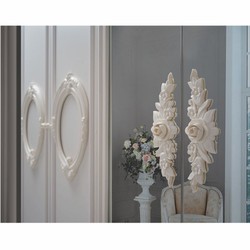 Luxus Barock Schlafzimmerschrank Kleiderschrank mit 6 Türen Creme