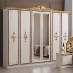 Casa Padrino armoire de chambre baroque de luxe blanc / marron / or 261 cm - Meubles de chambre baroque
