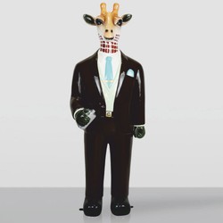 Casa Padrino XXL Decorative Sculpture Giraffe with Suit H. 171 cm - Large Decorative Figurine