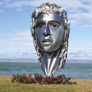 Casa Padrino escultura decorativa de jardín de acero inoxidable XXL cabeza de mujer plata A. 215 cm