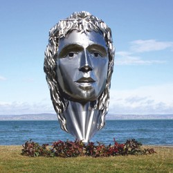 Casa Padrino sculpture décorative de jardin en acier inoxydable tête de femme argent H. 215 cm