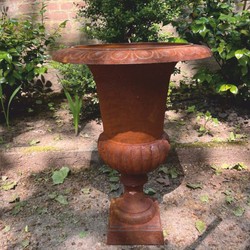 Casa Padrino Baroque Cast Iron Flower Pot Rust H. 62 cm - Baroque Style Garden Decoration