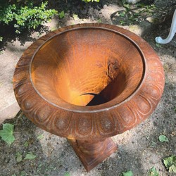 Casa Padrino Baroque Cast Iron Flower Pot Rust H. 62 cm - Baroque Style Garden Decoration