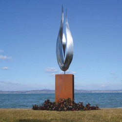 Luxus Hotel Garten Deko Metall Skulptur mit Säule Silber Rost
