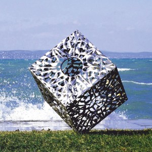 Casa Padrino sculpture de jardin de luxe en acier inoxydable cube argent H. 86 cm - Sculptures en métal