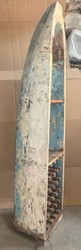 Vintage Weinschrank in Kanuform