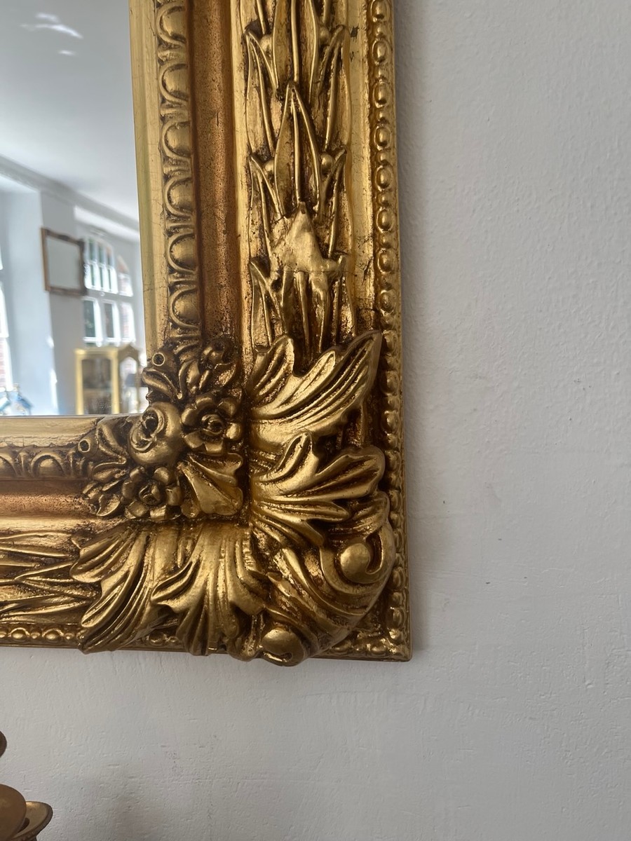 Casa Padrino Espejo Barroco de Pared Estilo Antiguo, Oro, 143 x 91 cm, Marco de madera maciza Casa Padrino Espejo Barroco de Pared Estilo Antiguo, Oro, 143 x 91 cm, Marco de madera maciza