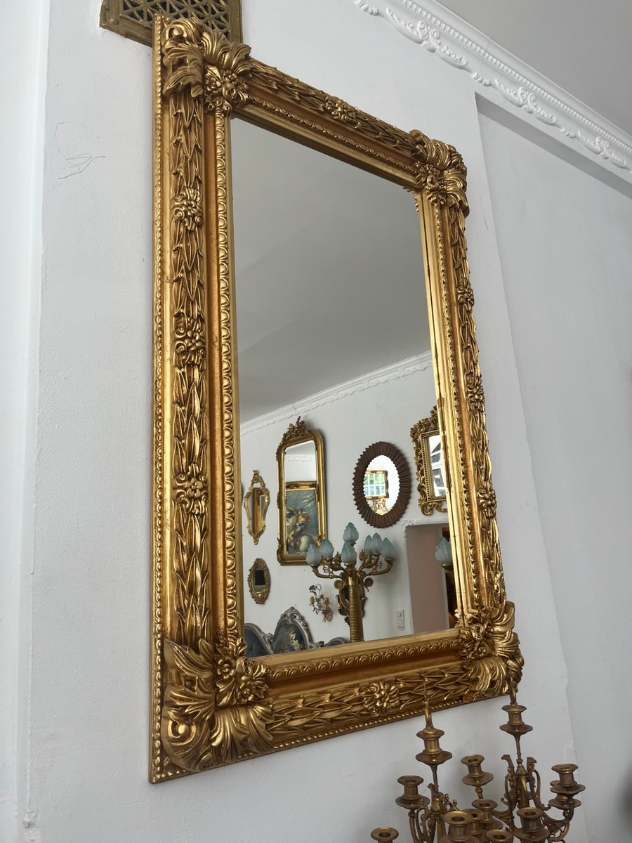 Casa Padrino Espejo Barroco de Pared Estilo Antiguo, Oro, 143 x 91 cm, Marco de madera maciza Casa Padrino Espejo Barroco de Pared Estilo Antiguo, Oro, 143 x 91 cm, Marco de madera maciza
