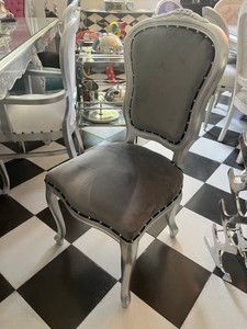 Casa Padrino Chaise Baroque de Luxe Argent Gris 99 cm – Chaise de Salle à Manger en Velours et Hêtre Massif