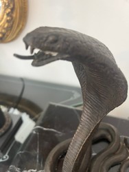Casa Padrino Scultura in Bronzo Cobra 28 cm – Statuetta Serpente Bronzo Antico Bronzo Scuro – A 28 cm L 10 cm P 15 cm Casa Padrino Scultura in Bronzo Cobra 28 cm – Statuetta Serpente Bronzo Antico Bronzo Scuro – A 28 cm L 10 cm P 15 cm