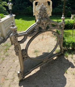 Casa Padrino Specchio da Parete Barocco sfarzoso in Argento 131 x 116,5 cm - Specchio di Lusso Stile Antico