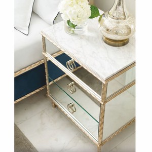 Casa Padrino Luxus Barock Nachtkommode Weiß / Gold H. 71 cm - Verspiegelte Barock Möbel