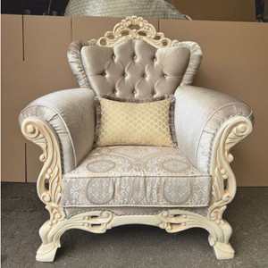 Casa Padrino Baroque Living Room Armchair in Grey / Cream, opulent luxury furniture, 100 x 90 x 116 cm