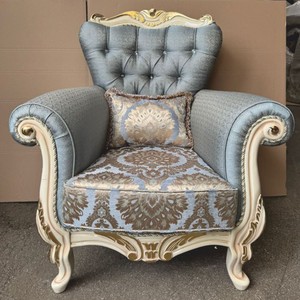 Casa Padrino Baroque Living Room Armchair Light Blue / Cream / Gold - Width 100 cm, Depth 90 cm, Height 110 cm